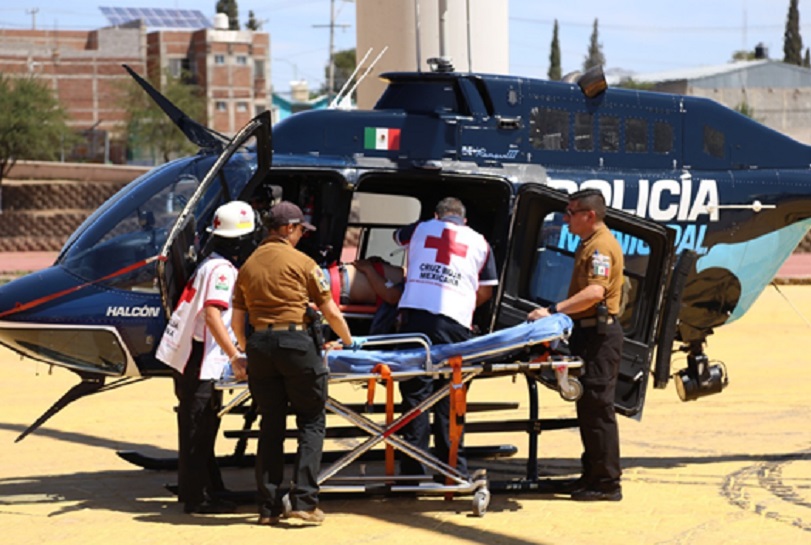 Traslada Halcón a hombre herido desde Riva Palacio hasta la Capital