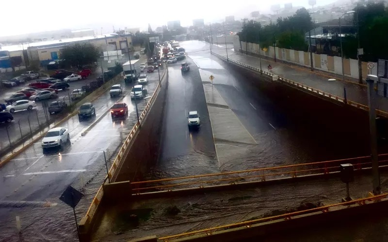 Realiza Protección Civil Estatal recorridos de verificación ante fuertes lluvias en la Capital