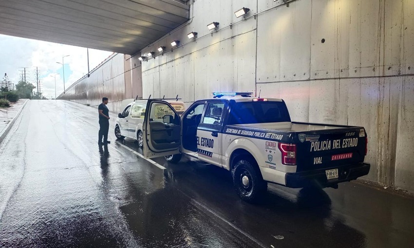 Apoyó Policía Vial a 37 vehículos varados tras lluvias en la Capital