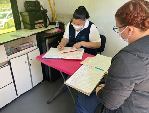 Pone Gobierno Municipal servicios de salud a disposición de las mujeres chihuahuenses