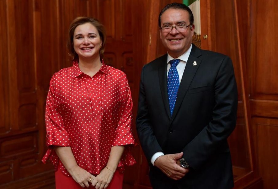 Se reúne Mario Mata con la Gobernadora tras rendir protesta como nuevo Director Ejecutivo de JCAS