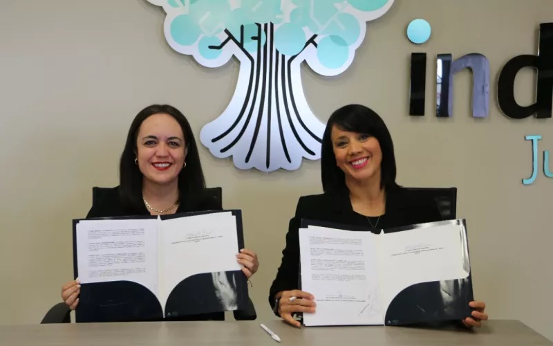 Entregarán Ichmujeres e Index Juárez 150 mil tarjetas de descuento a colaboradoras de la industria maquiladora